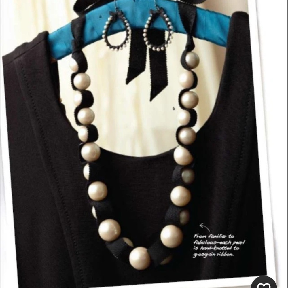 Stella & Dot Jenna Pearl & Ribbon Necklace